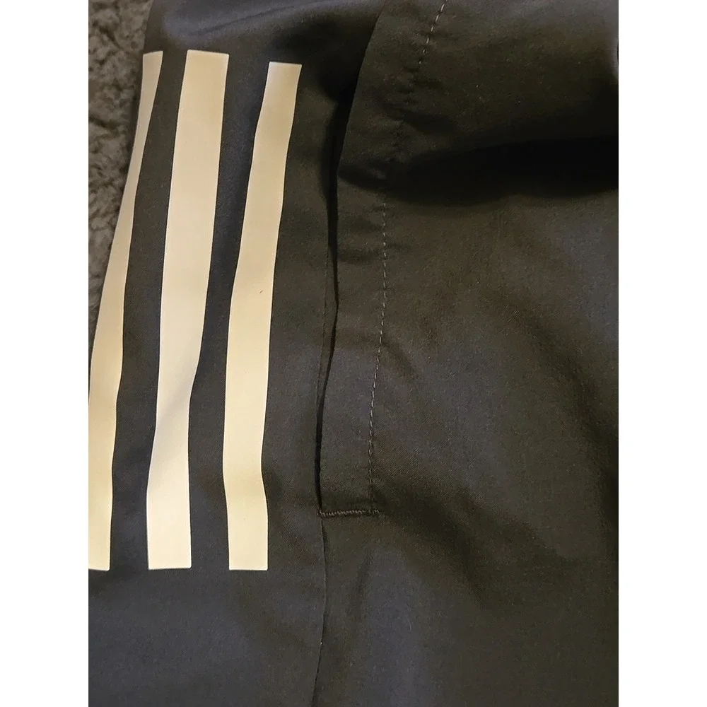 Adidas Shorts Mens XL‎ Gray 7